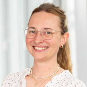 Elena-Laureen Schuster – ALTUS renewables