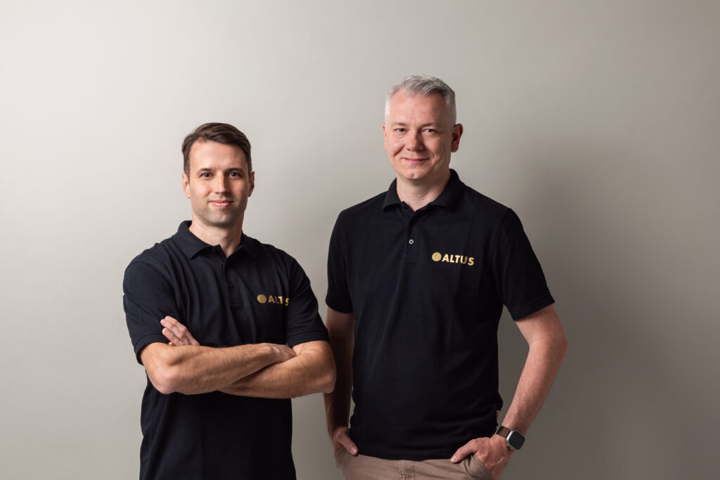 Unsere Geschäftsführer Fabian Schütz (links) und Marco Eggensperger (rechts)